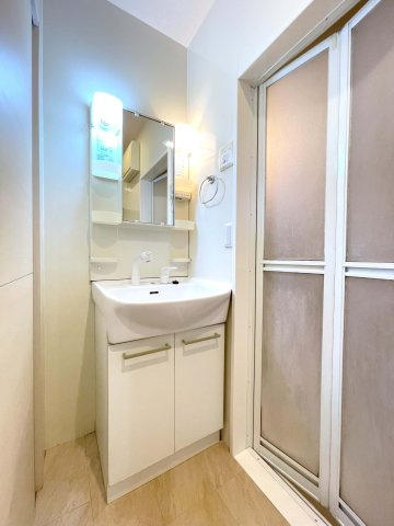 ベルフルールの洗面所|※写真は別室になります。
