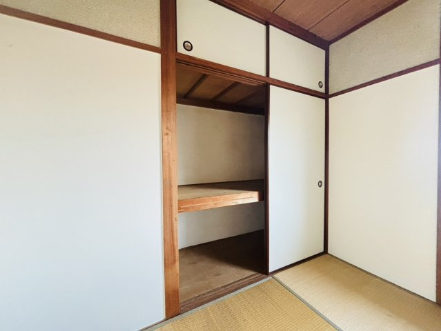 西村コーポの収納