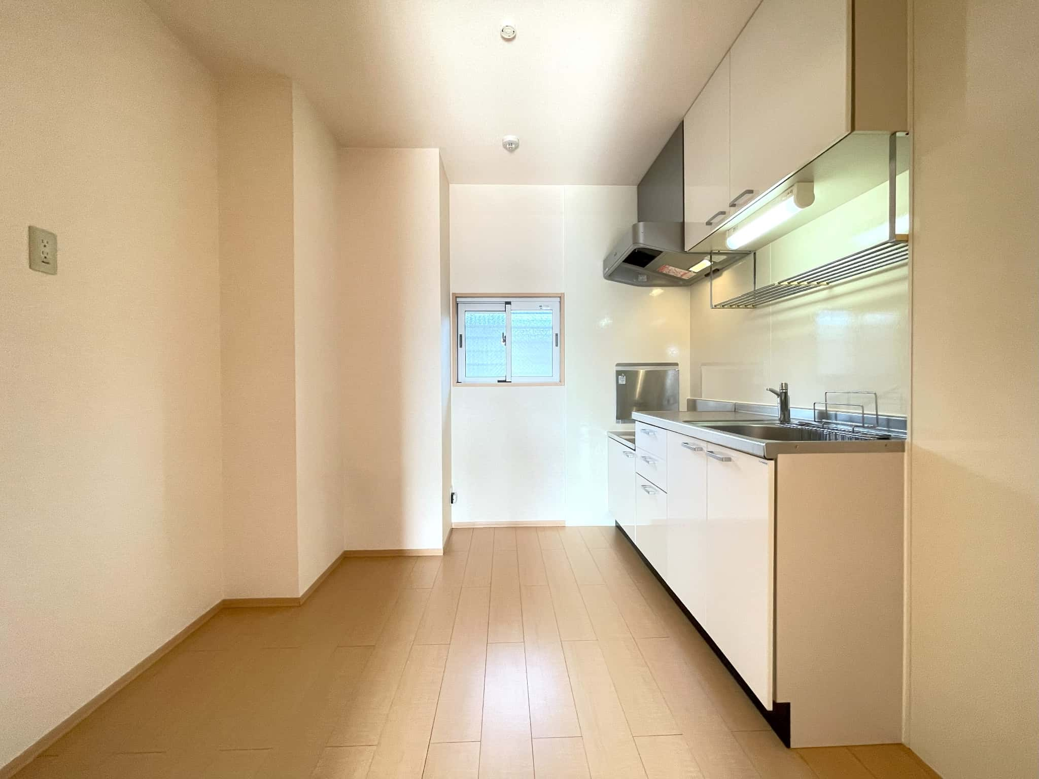 レジデンスSKのキッチン|※写真は別室になります。