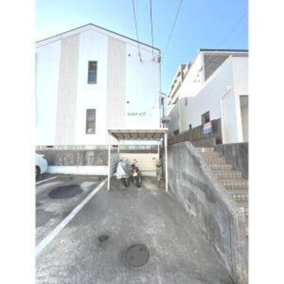 【駐車場】 | ヒルトップA