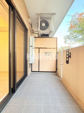 Luxe新大阪SOUTHのバルコニー