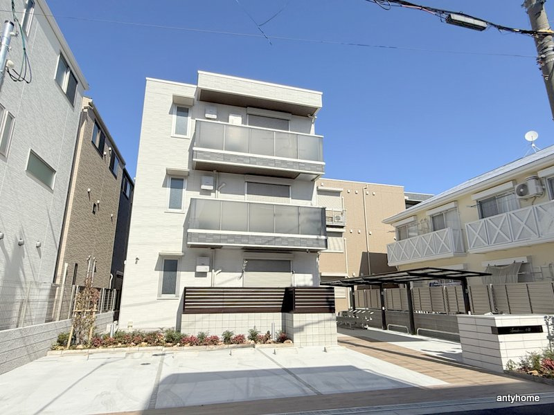 スペチアーレ小松　