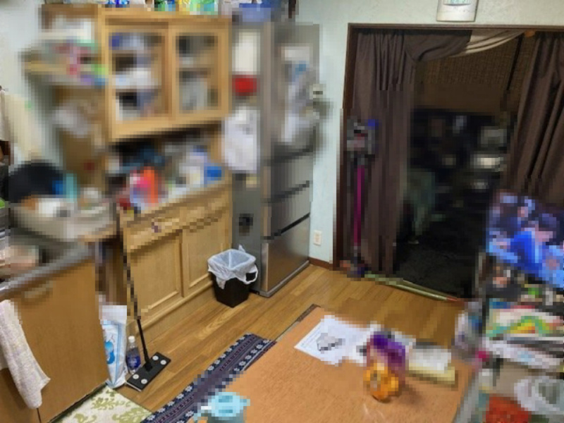 【中古】鶴ヶ島市富士見中古住宅の居間・リビング|ダイニングキッチンです