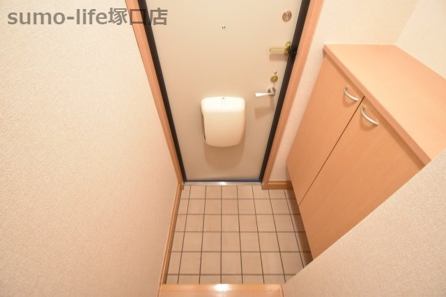 すみれハウスの玄関