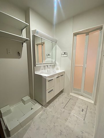 Lunaria　巽南小学校区の洗面所|Lunaria　洗面所