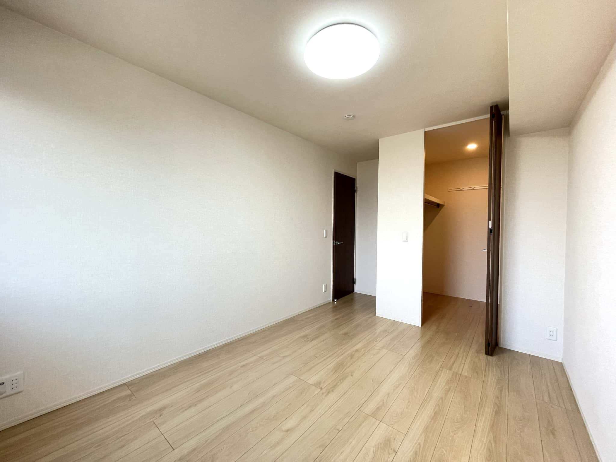 フェニックスⅢの居間・リビング