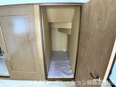 【収納】 | 厚岸町門静2丁目売家 | 階段下収納☆