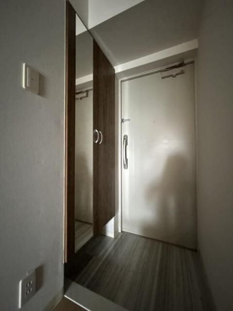 チェスナット　西大島の玄関