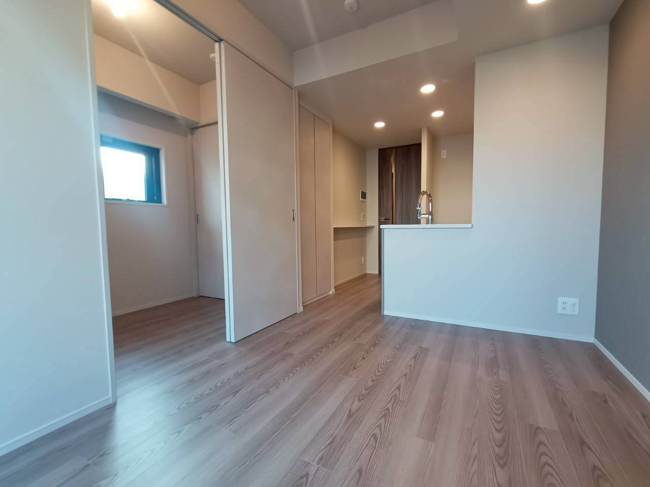 【居間・リビング】