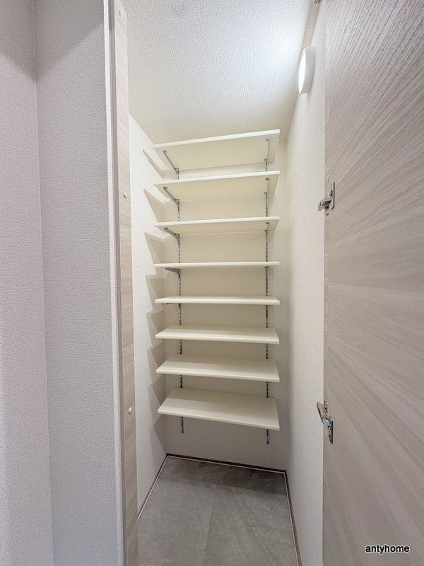 クラシスト高殿の収納