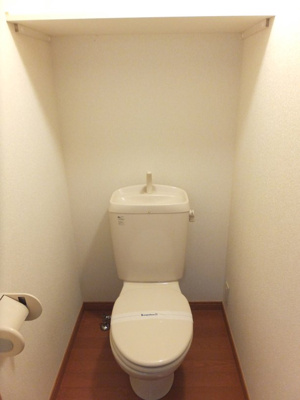 【トイレ】 | エスポワール | バストイレ別。　同タイプ室内※参考写真