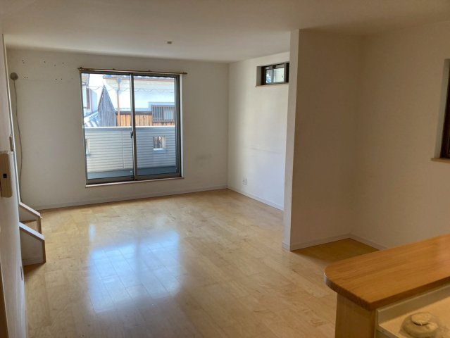 【居間・リビング】の画像