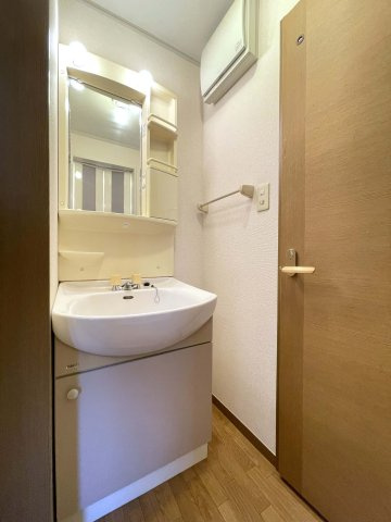 パークイースト・ウエストの洗面所