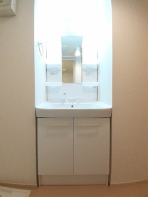 【洗面所】 | パーシモン | スペースが確保できる洗面所です