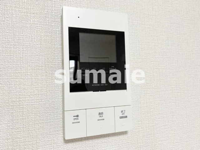 エクセラン大宮のセキュリティ|モニター付きインターホンです☆