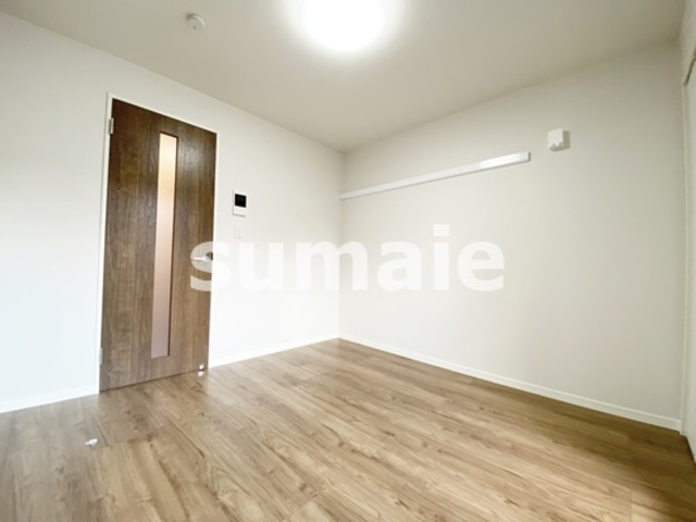 エクセラン大宮の寝室|使いやすい洋室！