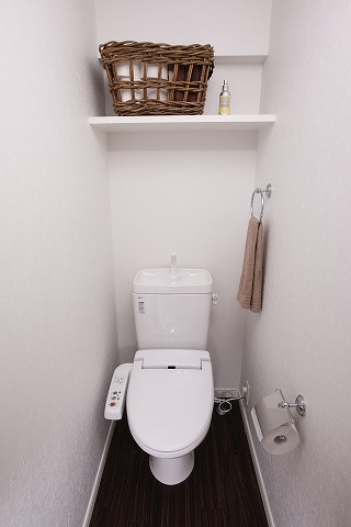 エンクレスト吉塚駅前Ⅱのトイレ|コンパクトで使いやすいトイレです