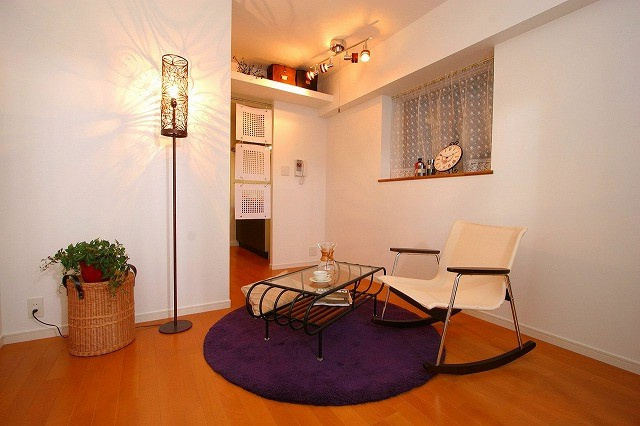 エンクレスト博多Ⅲの居間・リビング|使いやすい居間です