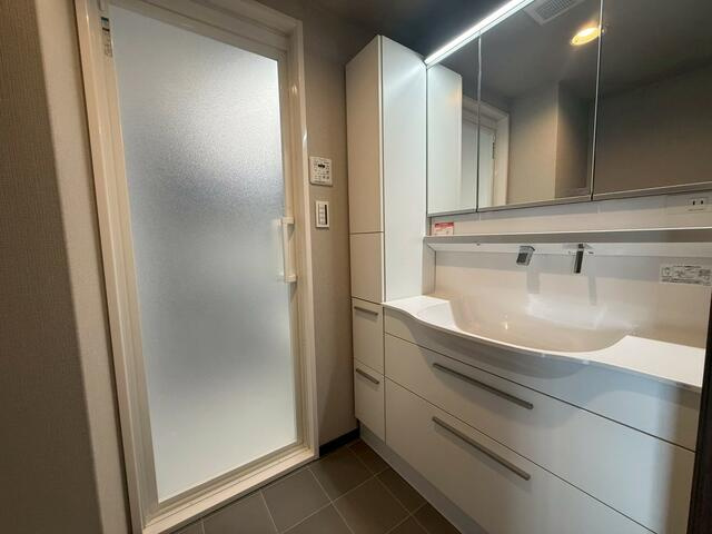 【独立洗面台】 | JGMベリテュード箱崎公園セカンドステージ☆仲介手数料無料☆