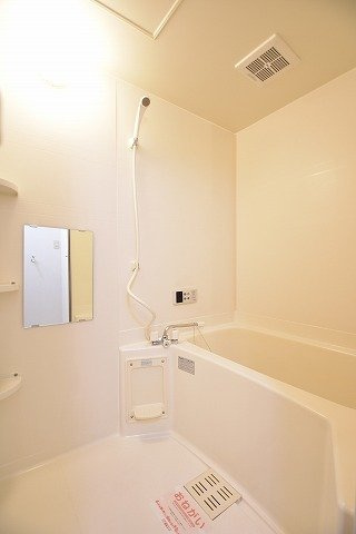 ラヴァーズ・ハウスⅡの浴室