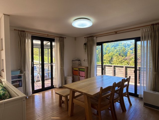 神戸市北区大原1丁目戸建のダイニング