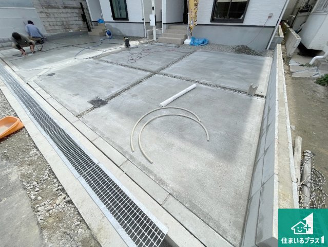 尼崎市塚口町　第2期　新築一戸建ての駐車場|駐車スペース！散水栓があるので、こまめに愛車を洗えます！