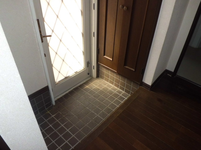 甲南ガーデニアの玄関