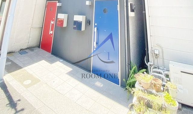 アレッジオＫのエントランス