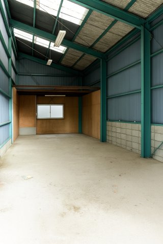 大今里3丁目倉庫・車庫の内装