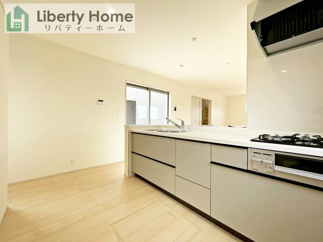 ひたちなか市田宮原1期　新築戸建　2号棟のキッチン