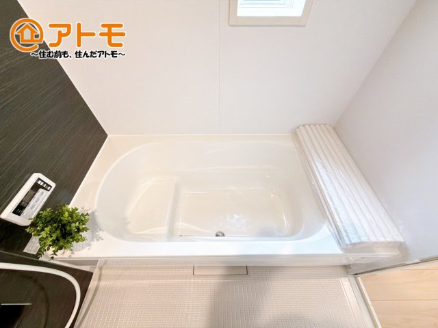 【浴室】 | 田方郡函南町仁田第11　新築一戸建て　5号棟 | お風呂で日々の疲れを落としましょう♪スタイリッシュなお風呂になっています！