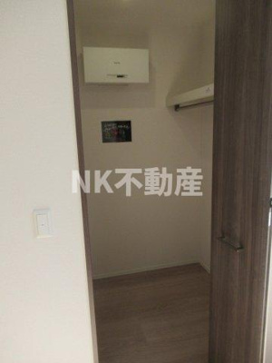 【収納】 | マニフィック御厨中（八戸ノ里賃貸） | ウォークインクローゼットです