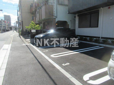 【駐車場】 | マニフィック御厨中（八戸ノ里賃貸） | 空きはご確認ください