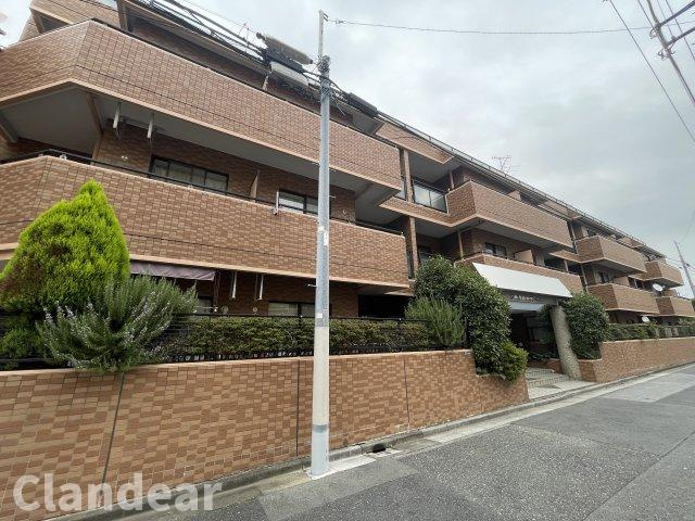 ライオンズマンション柴又の外観|ドキドキの新生活も、安心してスタート。ぴったりの住まいを見つけませんか？クランディアが一緒に住まい選びをサポートします‼　まずは、お気軽にお問合せください　＃クランディア