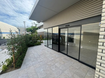 【エントランス】 | ファーストフィオーレ江坂ガーデン | エントランス★