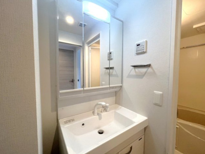 【独立洗面台】 | ファーストフィオーレ江坂ガーデン | 独立洗面台★