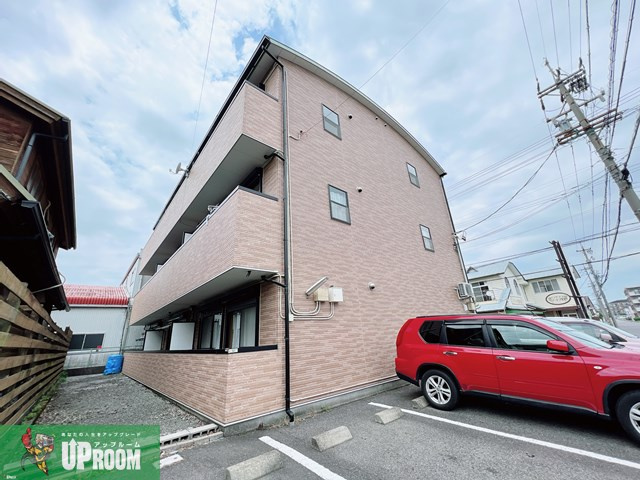 ファミール如意申の外観