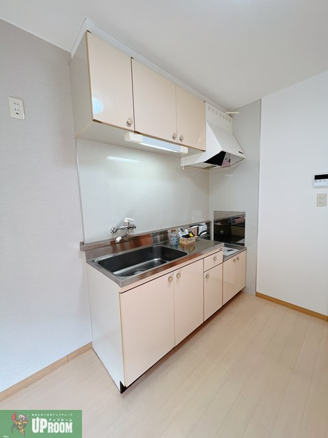 ファミール如意申のキッチン