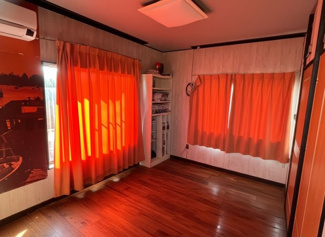 【洋室】 | 市原市佐是　中古戸建　上総牛久駅 | ・水回り交換済み（浴室・トイレ・キッチン）
・畳交換
・リビング、２階和室床張替
・外壁塗装
・太陽光パネル搭載
・駐車場２台可能
・お庭
・牛久小学校