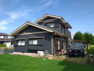 【外観】 | 市原市佐是　中古戸建　上総牛久駅 | ・水回り交換済み（浴室・トイレ・キッチン）
・畳交換
・リビング、２階和室床張替
・外壁塗装
・太陽光パネル搭載
・駐車場２台可能
・お庭
・牛久小学校