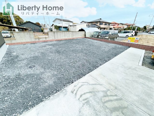 ひたちなか市田宮原1期　新築戸建　3号棟の駐車場