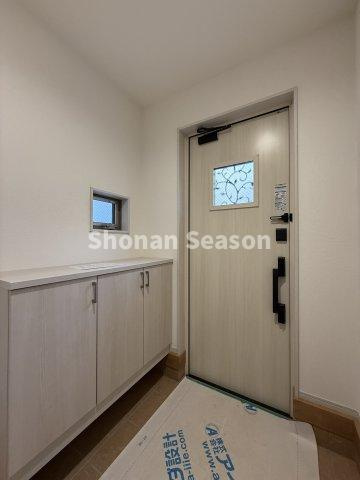 【玄関】 | いつでも気持ち良くお出迎えできる清潔感あふれる玄関スペース！