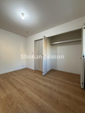 【収納】 | プライベートタイムが充実する全室ゆとりの６帖以上！
収納完備でキレイな住空間が広がります♪