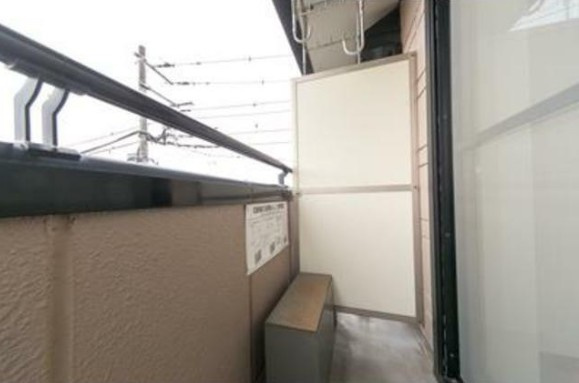 杉並区荻窪４丁目の賃貸マンションのバルコニー