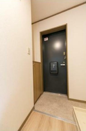 杉並区荻窪４丁目の賃貸マンションの玄関