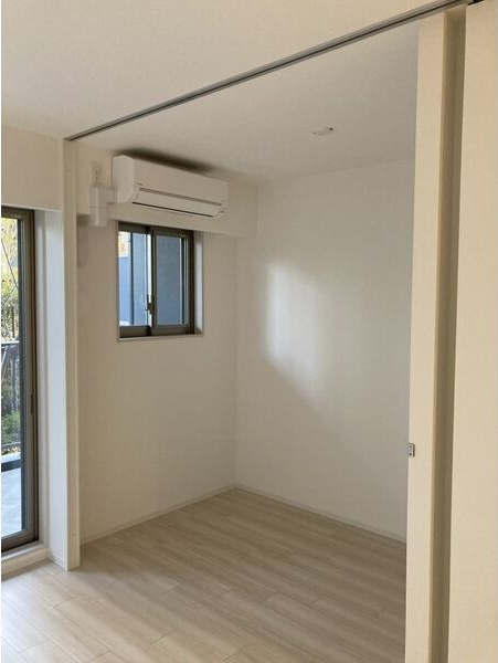 アーバンパーク淡路の洋室