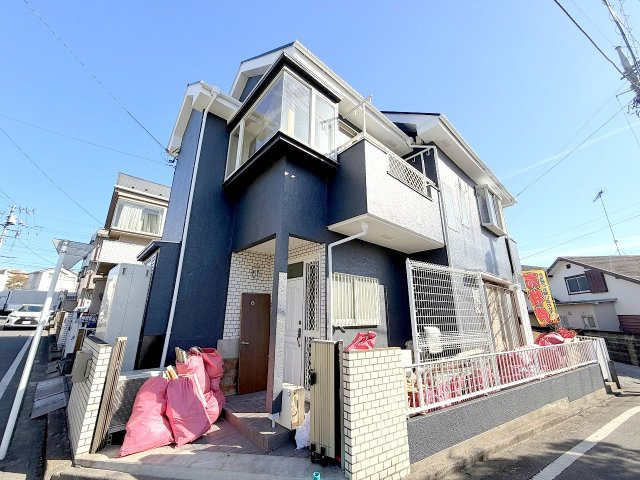 福生市加美平3丁目　リフォーム戸建の外観|外壁、屋根塗装予定です！※リフォーム前写真