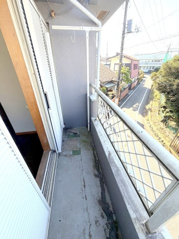 福生市加美平3丁目　リフォーム戸建のバルコニー|水回り含め室内フルリフォーム予定！※リフォーム前写真