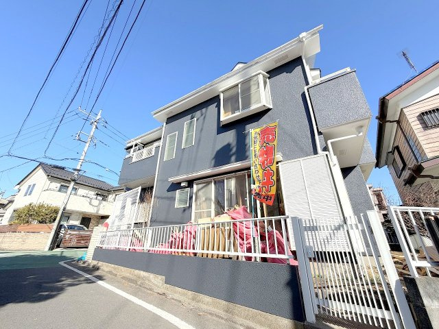 福生市加美平3丁目　リフォーム戸建の外観|外壁、屋根塗装予定です！※リフォーム前写真