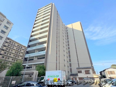 【外観】 | ポレスター本厚木セントラルパークス | 本厚木駅まで平坦徒歩6分♪商業施設や小学校も近く大変便利な立地です